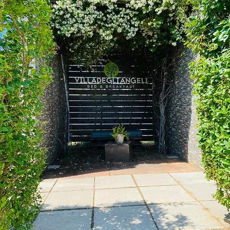 Degli Angeli Bed & Breakfast 3*