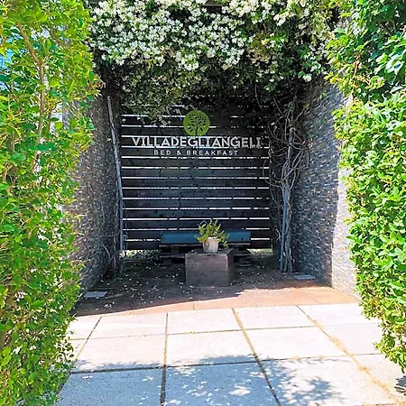 Degli Angeli Bed & Breakfast 3*